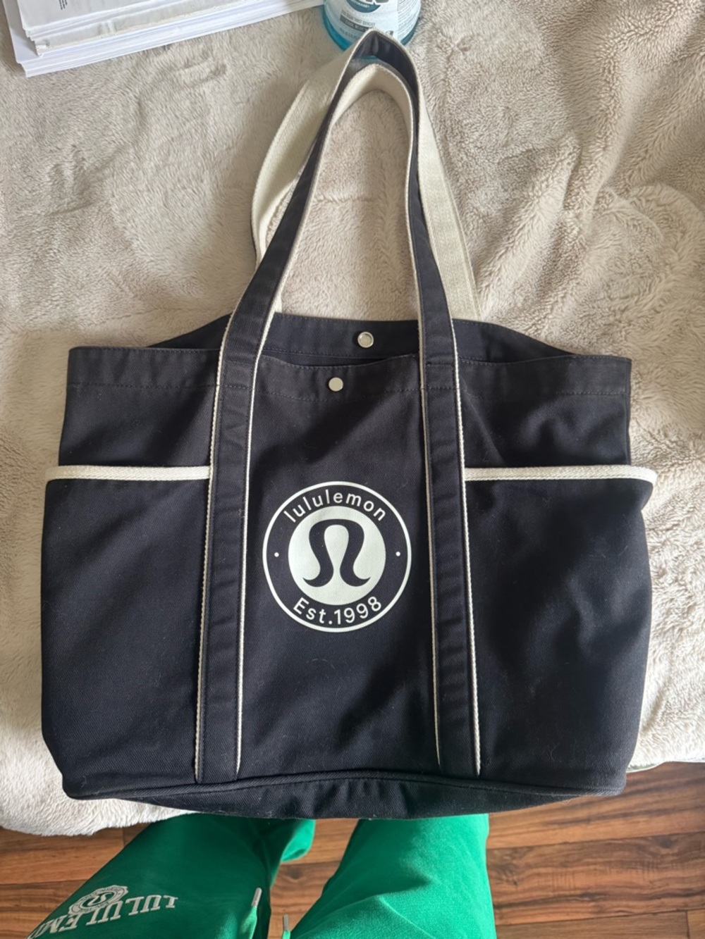 Lululemon Daily Multi-Pocket Canvas Tote Bag 20L BLACK/WHITE OPAL - Picture 3 of 7